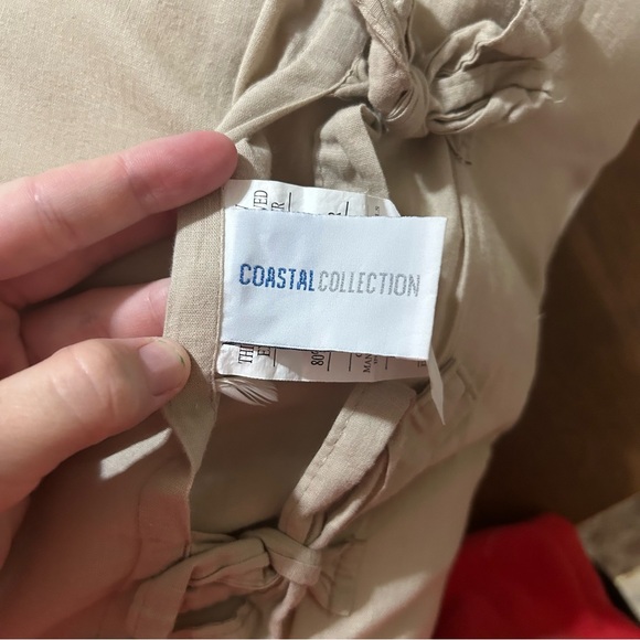 Coastal Collection Sea Shell Pillow 20" - Picture 3 of 3